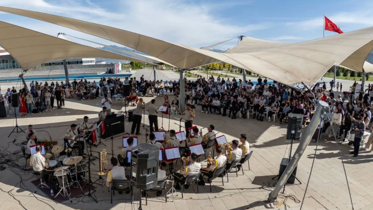 3. Ordu Komutanlığı Bando Takımı EBYÜ’de sahne aldı