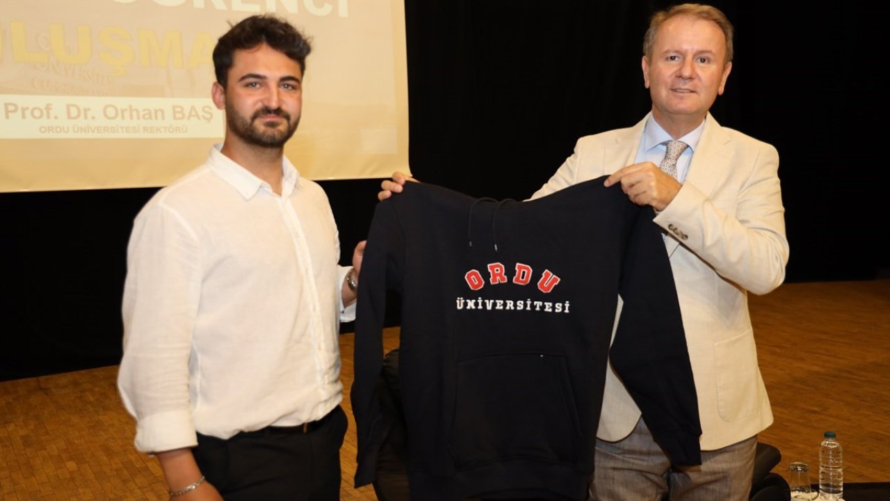 ODÜ’de ‘rektör-öğrenci’ buluşması