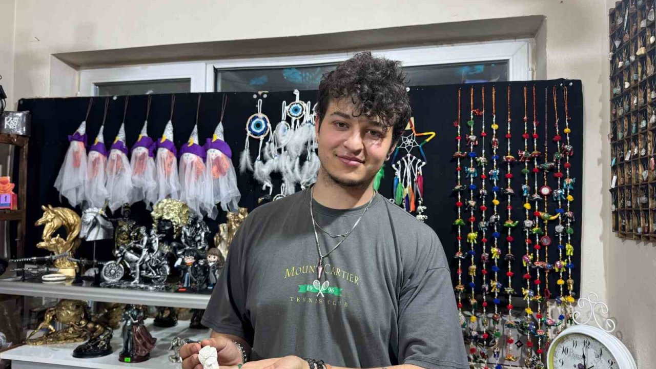 Yaz mevsimi ile birlikte Eskişehir lületaşına turistlerin ilgisi arttı