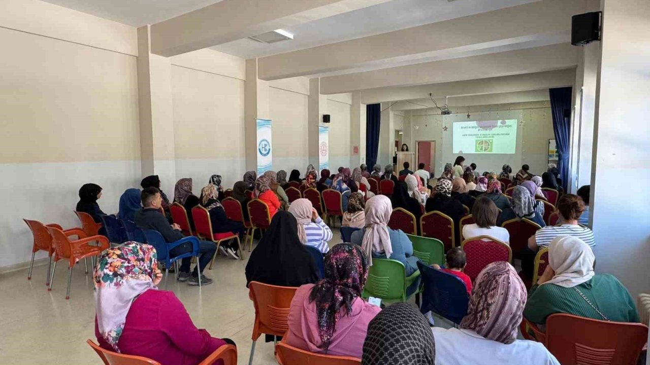 Velilere sağlıklı yaşam ve beslenme eğitimi verildi
