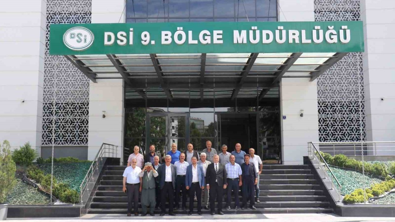 Battalgazi muhtarlarından DSİ’ye sulama çıkarması