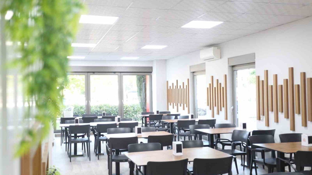 Kepez’den Öğrenci Kent Lokantası