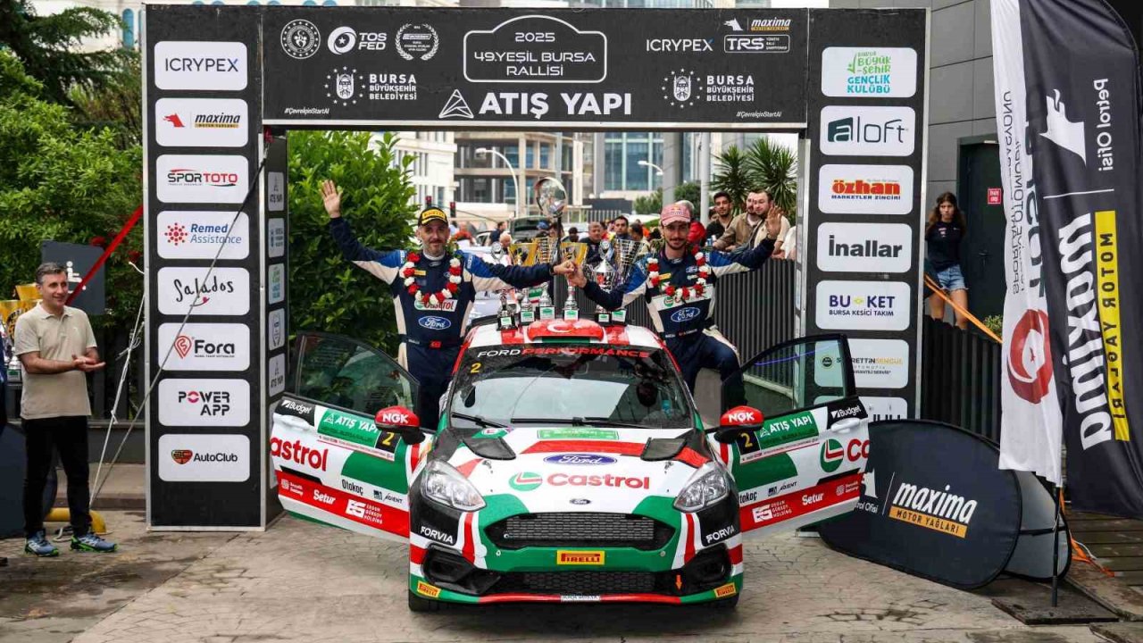 Castrol Ford Team Türkiye, Yeşil Bursa Rallisi’nde Markalar Kupası’nı kazandı