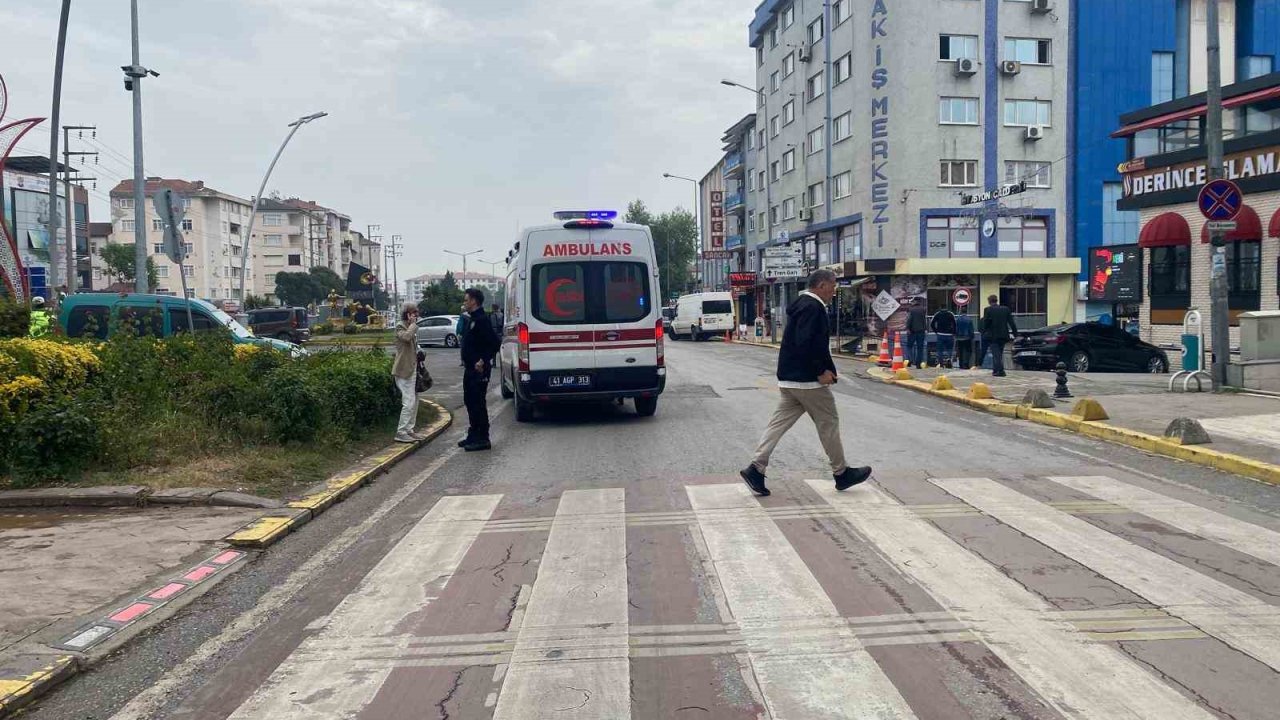 Otomobilin çarpığı yaya yaralandı