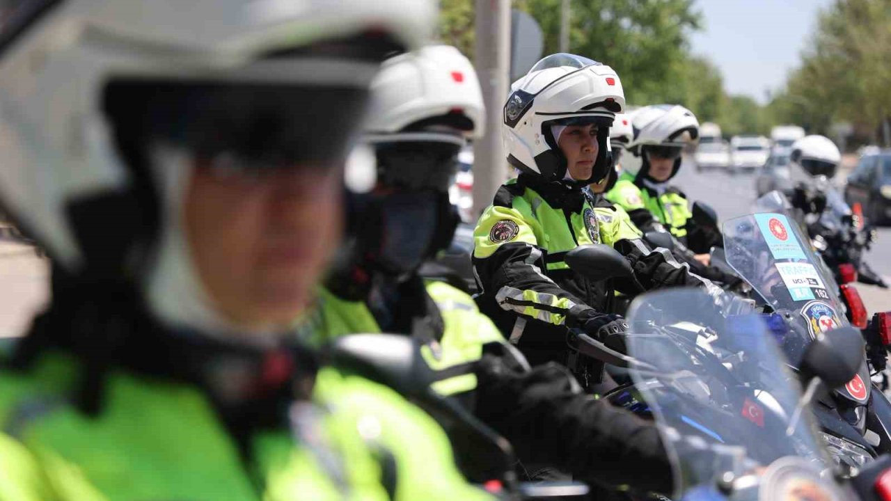 Konya’nın ilk kadın şahin polisleri görevde