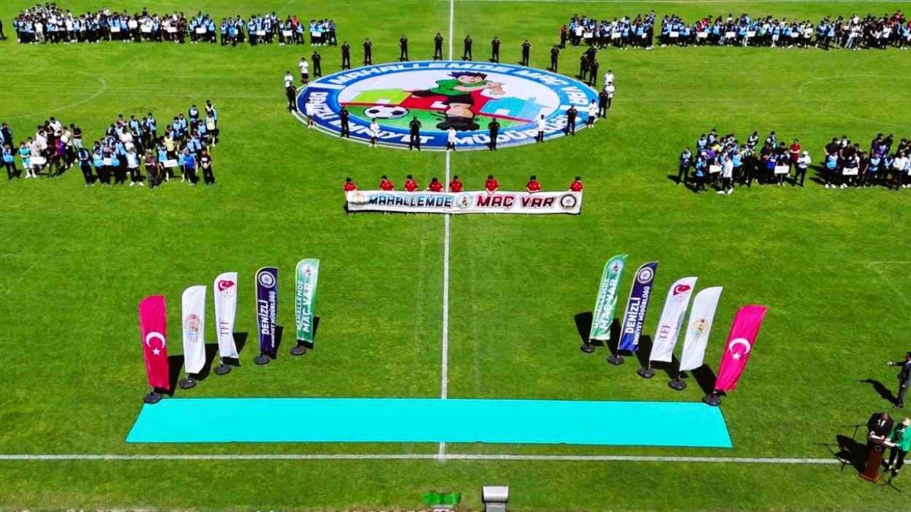 Denizli’de 976 genç sokaktan yeşil sahalara çekildi