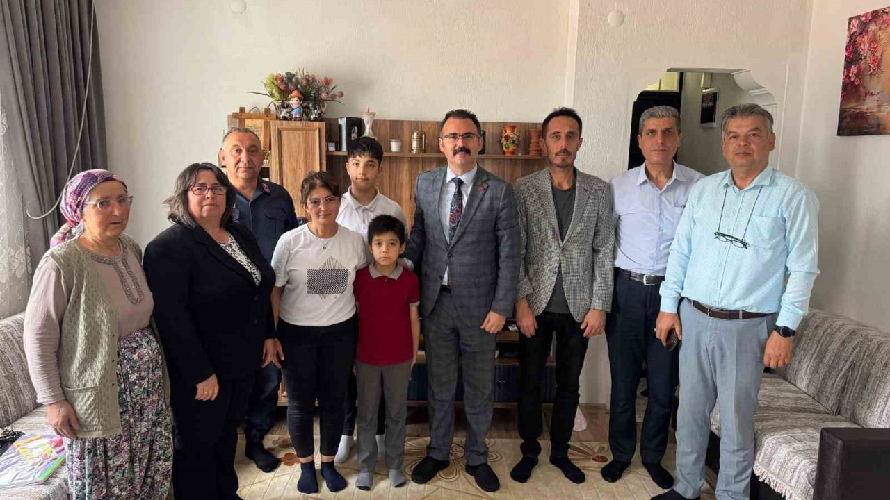 Kaymakam Ateş, şehit ailesi ile görüştü