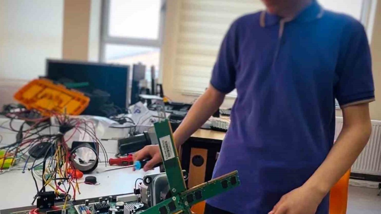 Geyve SGM öğrencisi projesiyle finallere katılmaya hak kazandı