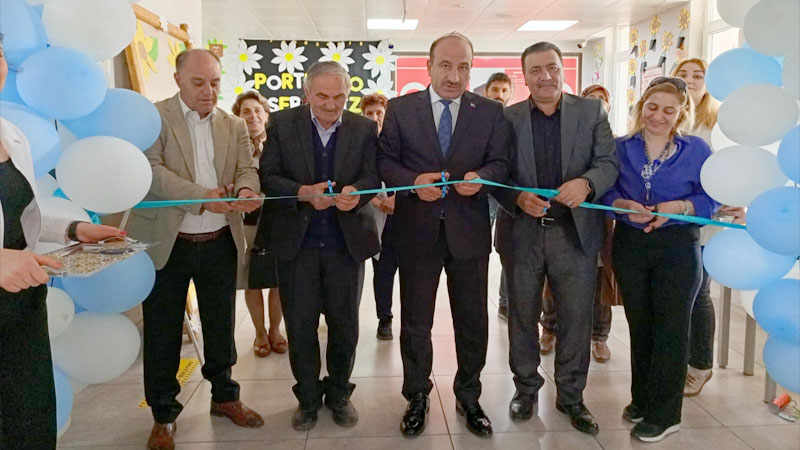 Kars'ta Portfolyo sergisinin açılışı yapıldı