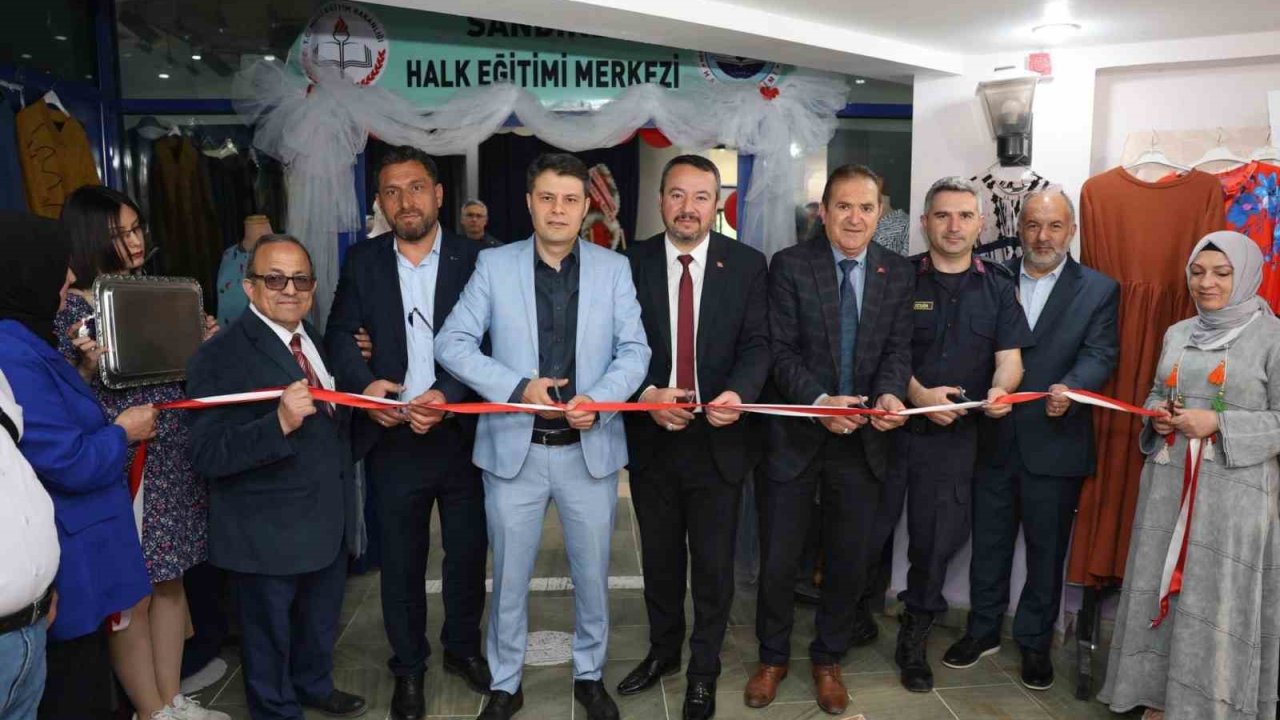 Emek ve el sanatları sergilendi