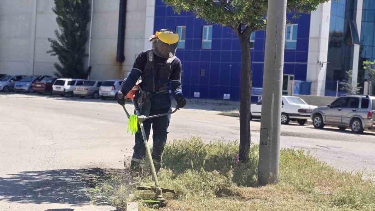 Afyonkarahisar OSB’de yeşil dönüşüm ve altyapı çalışmaları sürüyor