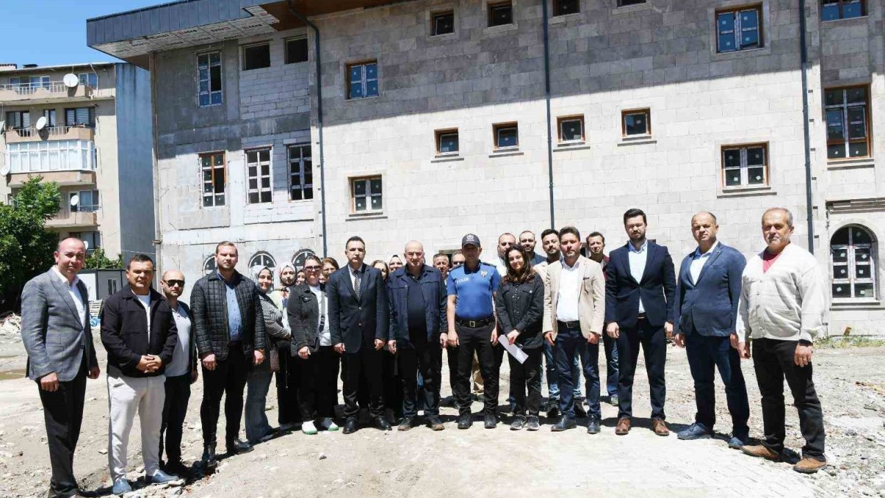 AK Parti’li Gider, Emniyet ve Milli Eğitim yatırımlarını inceledi