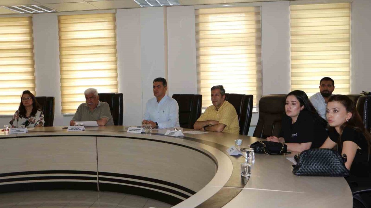 Elazığ’da davranışsal bağımlılıklarla mücadele il teknik kurulu toplantısı