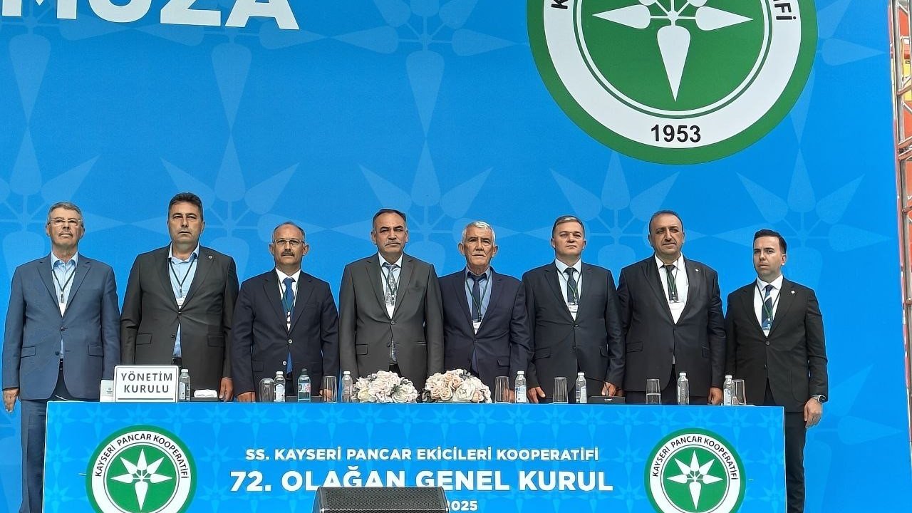 Kayseri Pancar Ekicileri Kooperatifi’nde Akay güven tazeledi