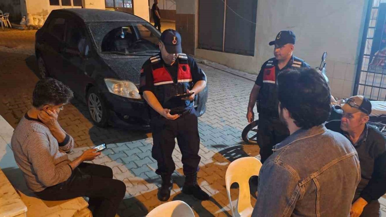 Sıcak Nokta uygulamasında 2 aranan şahıs yakalandı
