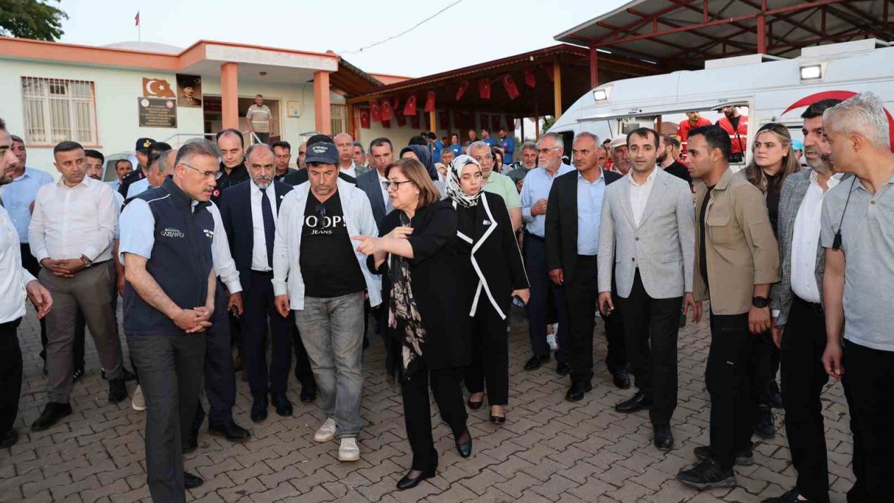 Şahin kaybolan Onur’un acılı ailesini ziyaret etti