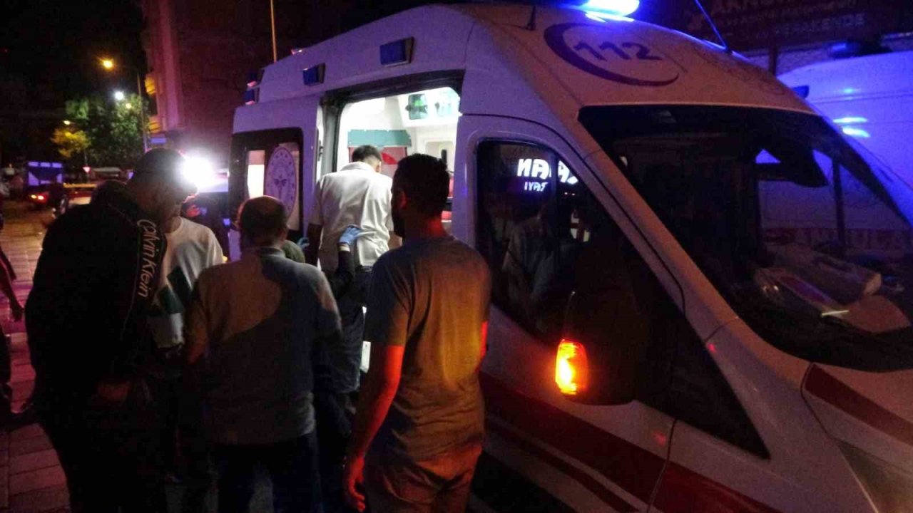 Malatya’da "yol verme" tartışması kanlı bitti: 2’si ağır 5 yaralı