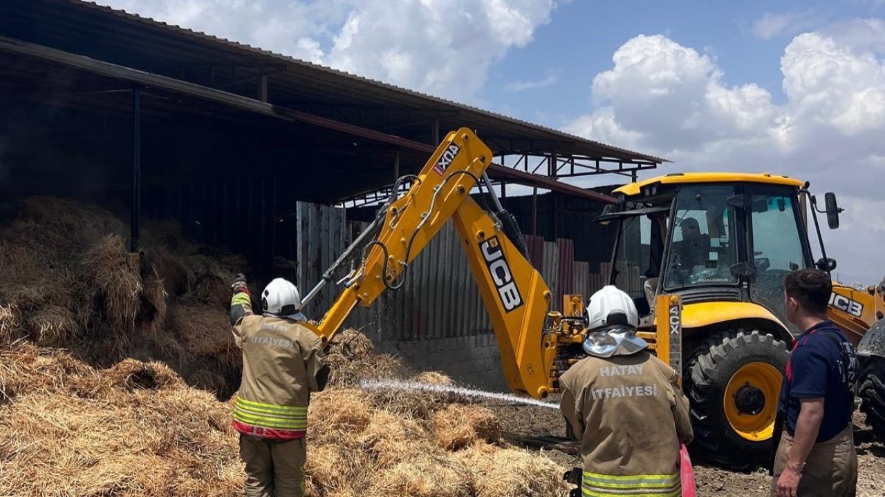 Antakya’da samanlık yangını