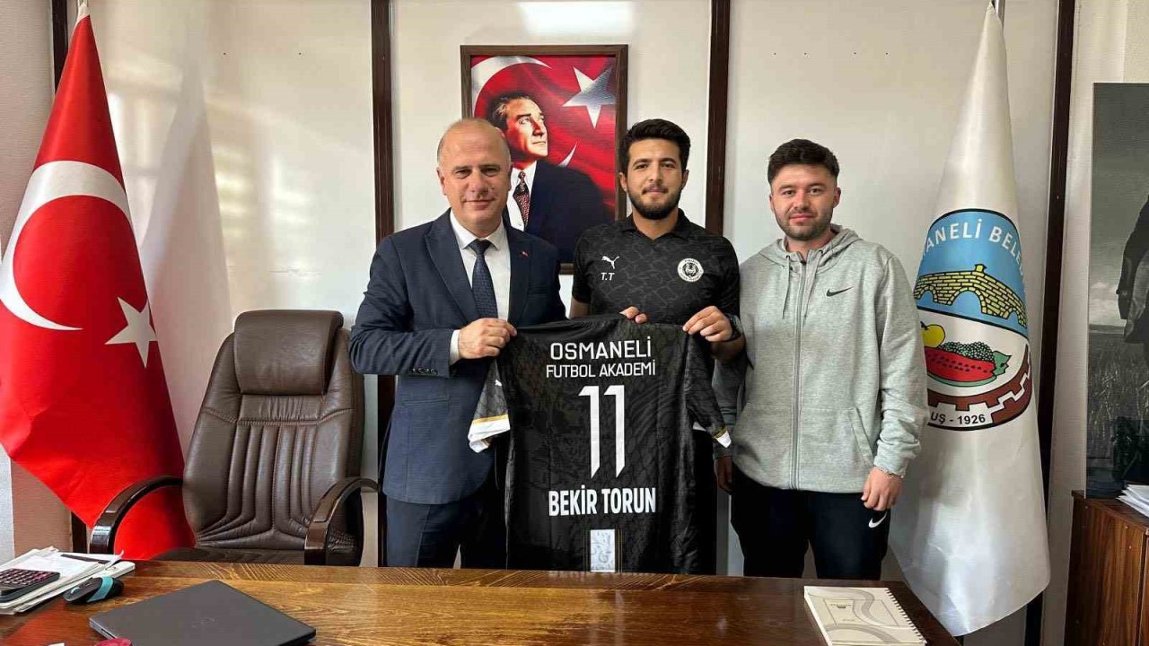 Osmaneli Akademi Spor Kulübü’den Başkan Torun’a ziyaret