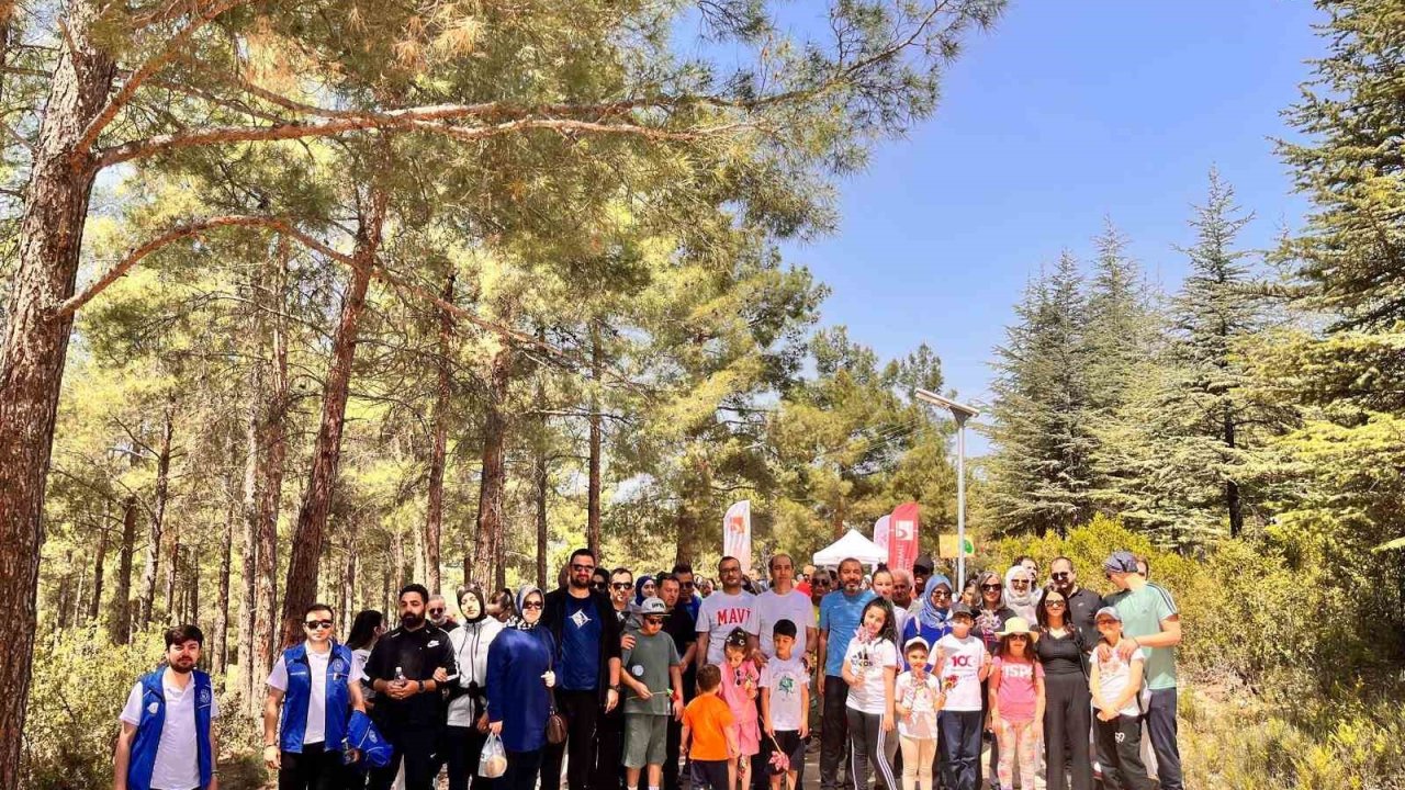 Bilecik’te ‘Ailemle Yürüyorum, Sevgiyle Büyüyorum’ etkinliği düzenlendi