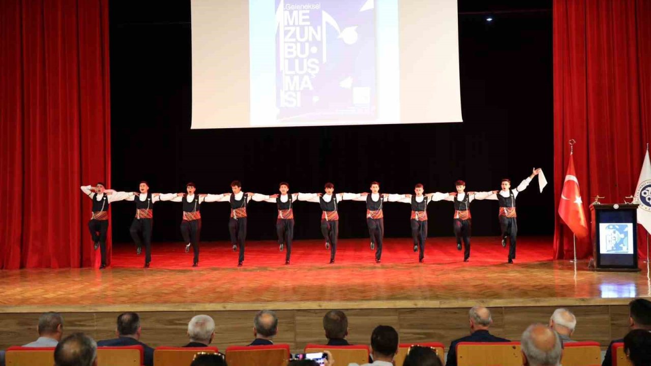 "EBYÜ Geleneksel Mezun Buluşması" düzenlendi