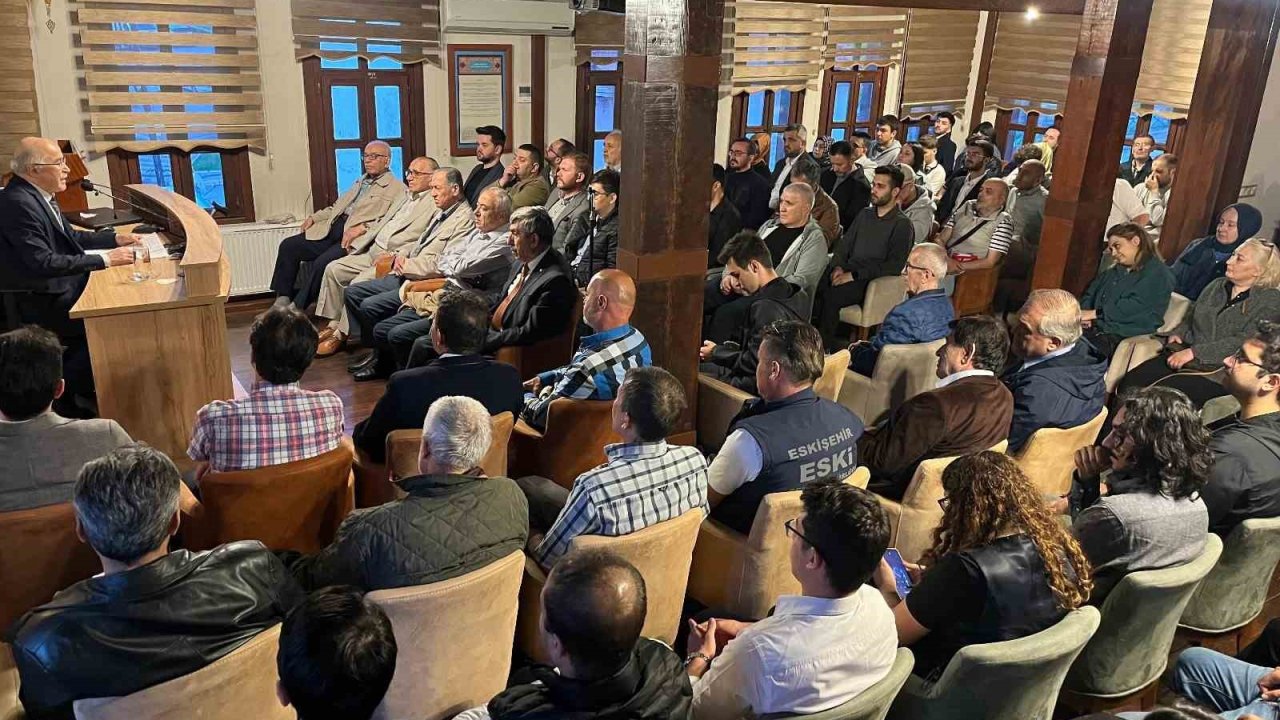 Prof. Dr. Mehmet Öz, Fatih Sultan Mehmed’in örnek alınmasını tavsiye etti