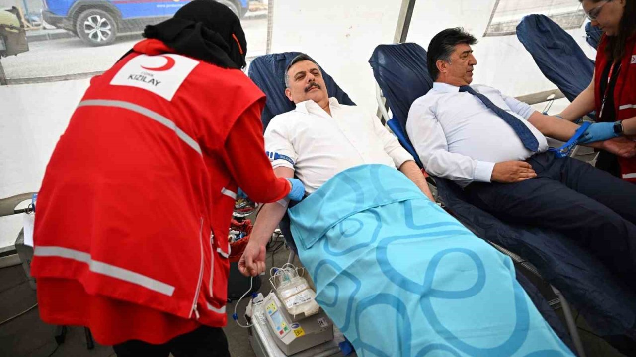 Vali Çiftçi kendi rekorunu yeniledi