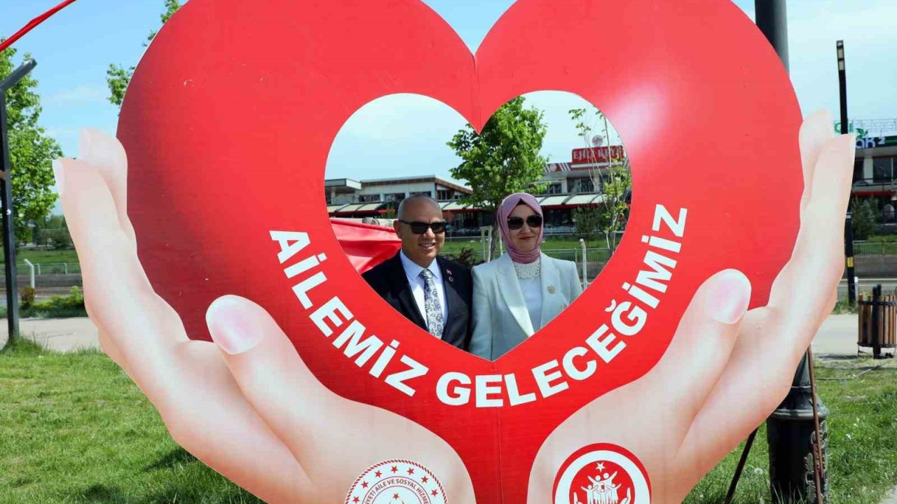 Ağrı’da "Aile Yılı" kapsamında Aile Festivali düzenlendi