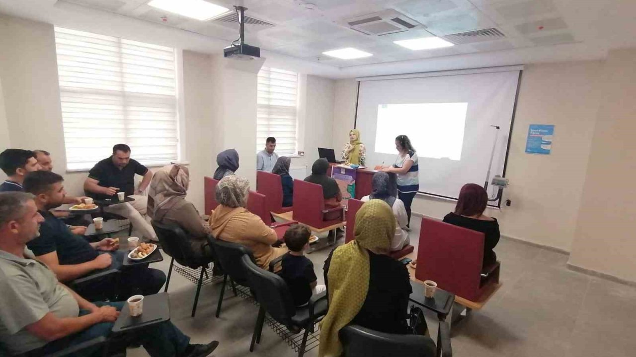 Elazığ’da sağlıklı hayat akademisi eğitimleri sürüyor