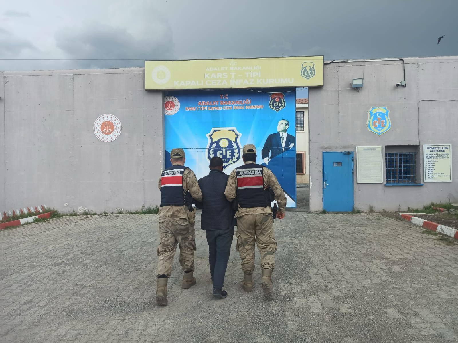 Kars Jandarmasından Başarılı Operasyon, İnsan kaçakçısı yakalandı!