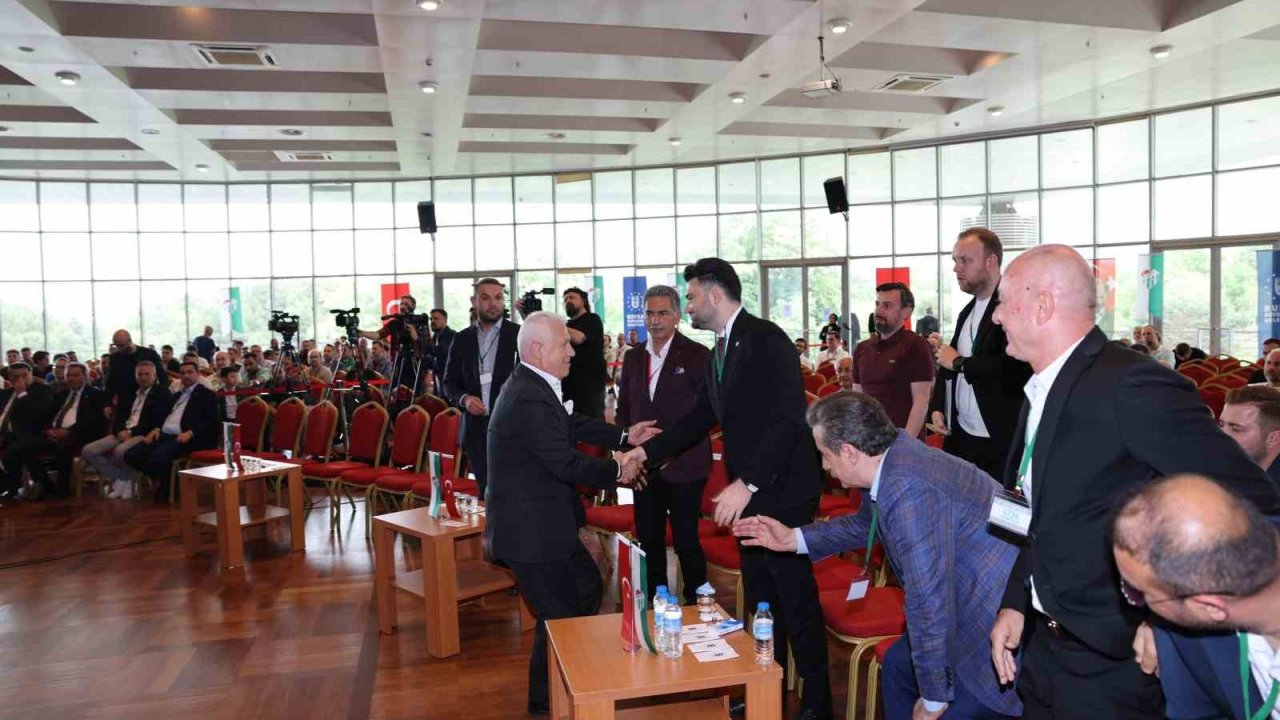 Başkan Bozbey, "Stadın çevresini yaşam alanı haline çevireceğiz"