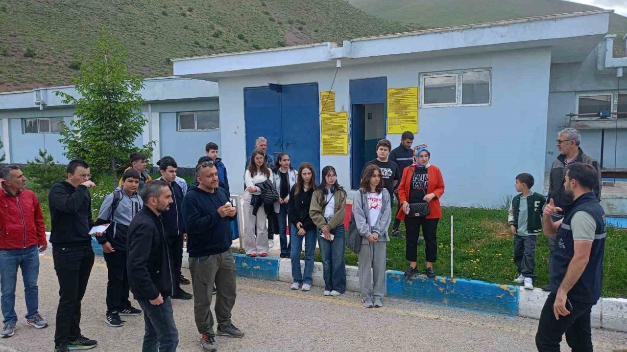 Suyun hikayesini yerinde gördüler