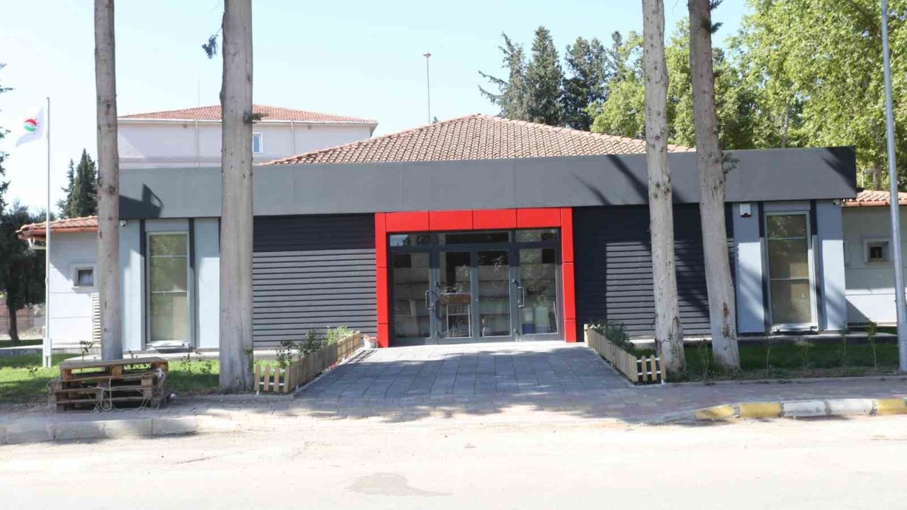 Kepez Halk Market açılış için gün sayıyor