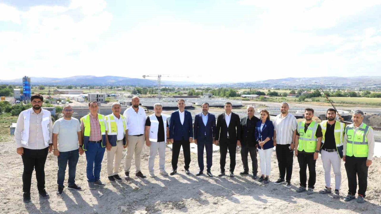 Başkan Şerifoğulları, İleri Biyolojik Atık Su Arıtma Tesisi’nde incelemelerde bulundu