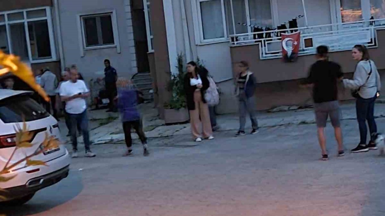 Çanakkale’de cam silen kadın 2’nci kattan düşerek hayatını kaybetti