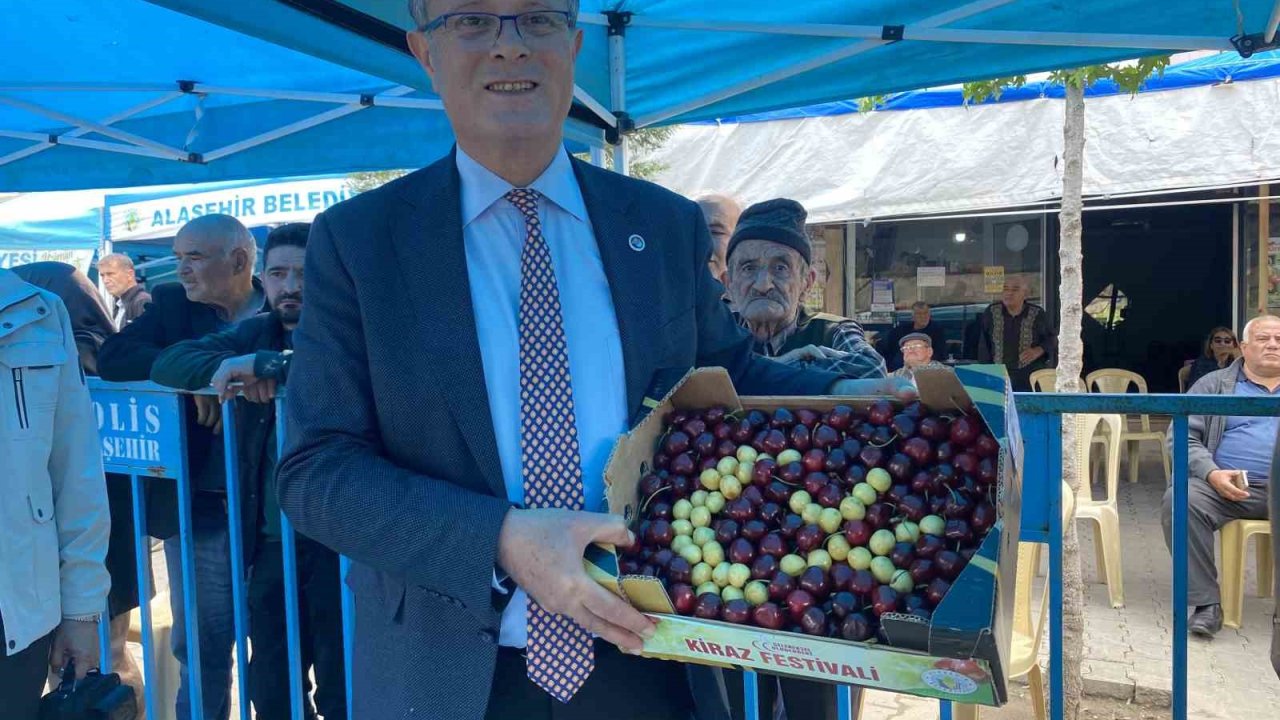 Yılın en güzel kirazı seçildi