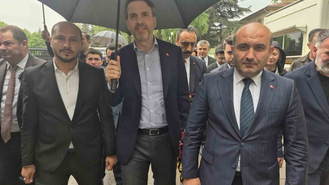 Başkan Yıldız, Bakan Bayraktar’ın Eti Maden Kırka’ya 400 işçi alınacağı müjdesini değerlendirdi
