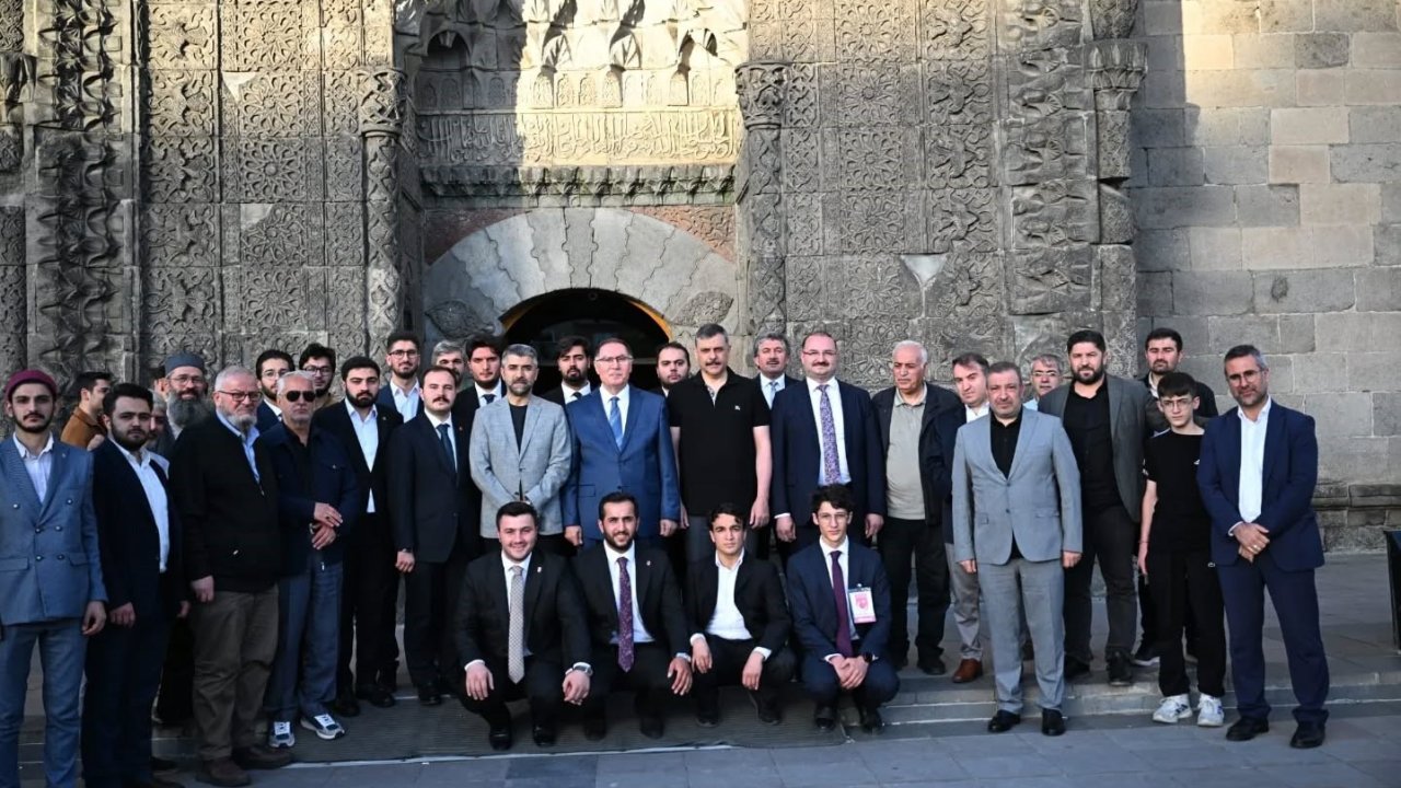 Erzurum’da "Hukuk Akademisi" oturumları tamamlandı