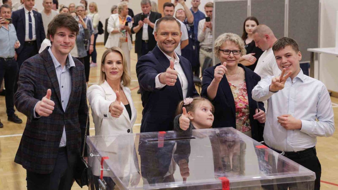 Polonya’da cumhurbaşkanlığı seçimlerini Karol Nawrocki kazandı