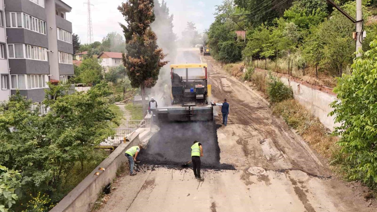 Karabük Belediyesi asfalt çalışmalarını aralıksız sürdürüyor