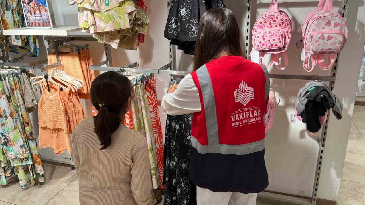 İzmir Vakıflar’dan 624 minik kalbe bayram sevinci