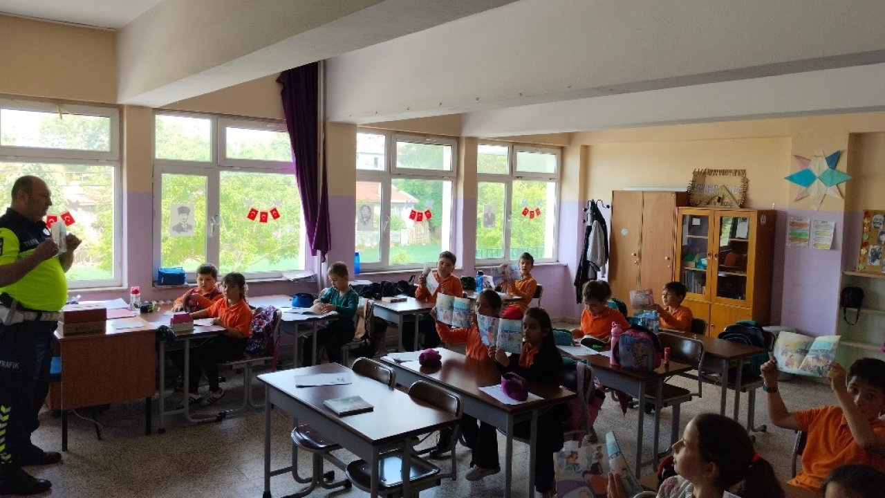 Kırklareli’nde öğrencilere trafik eğitimi