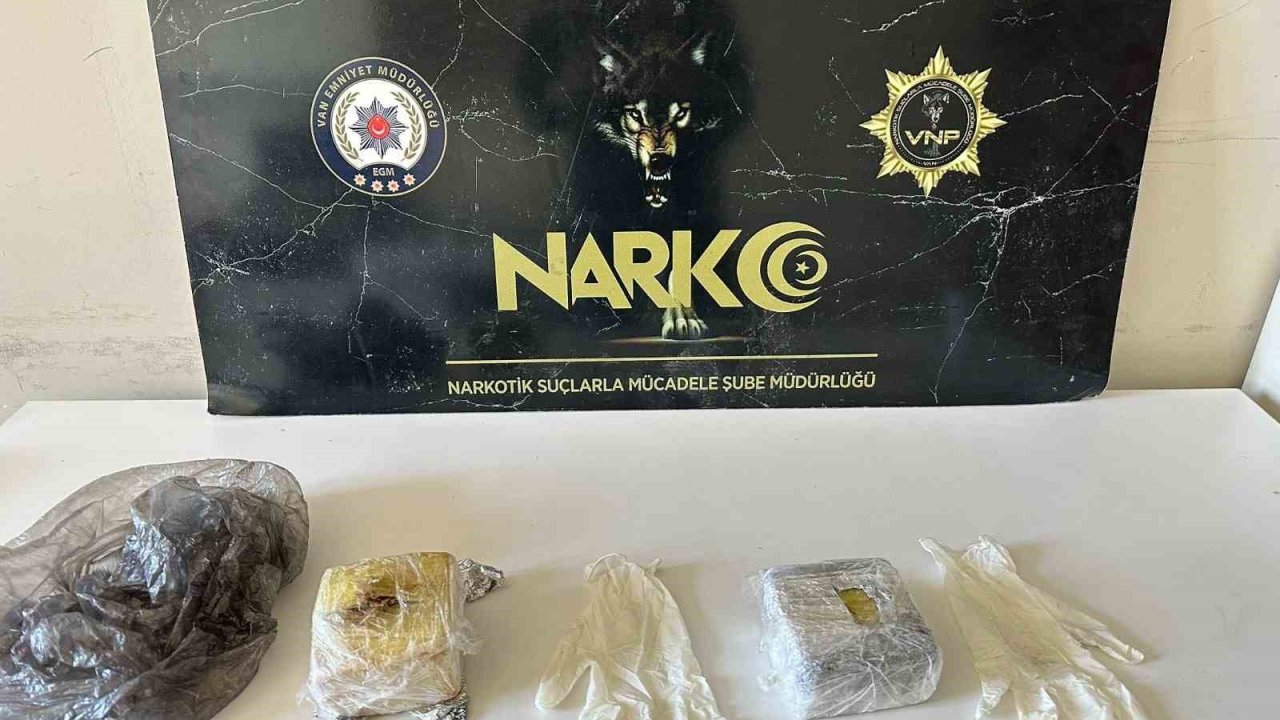 Van’da 2 kilo 557 gram uyuşturucu ele geçirildi