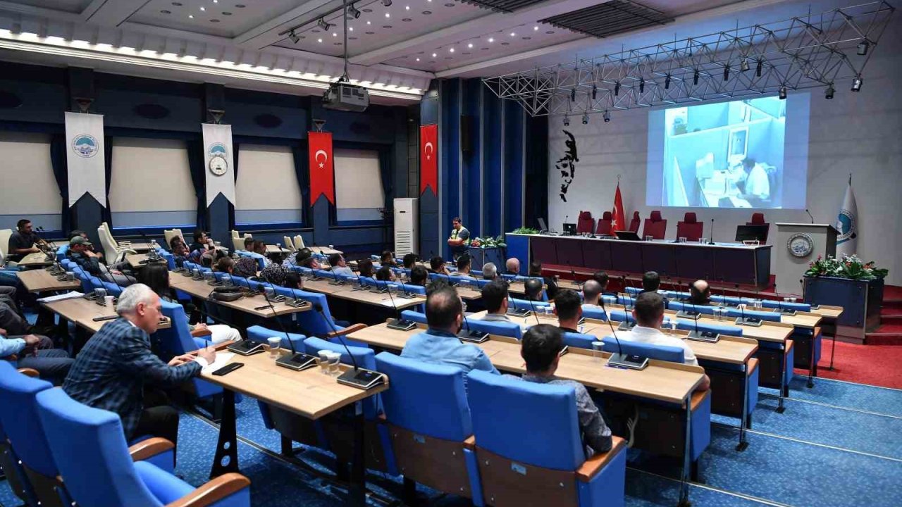 Büyükşehir personeline iş sağlığı ve güvenliği semineri düzenlendi