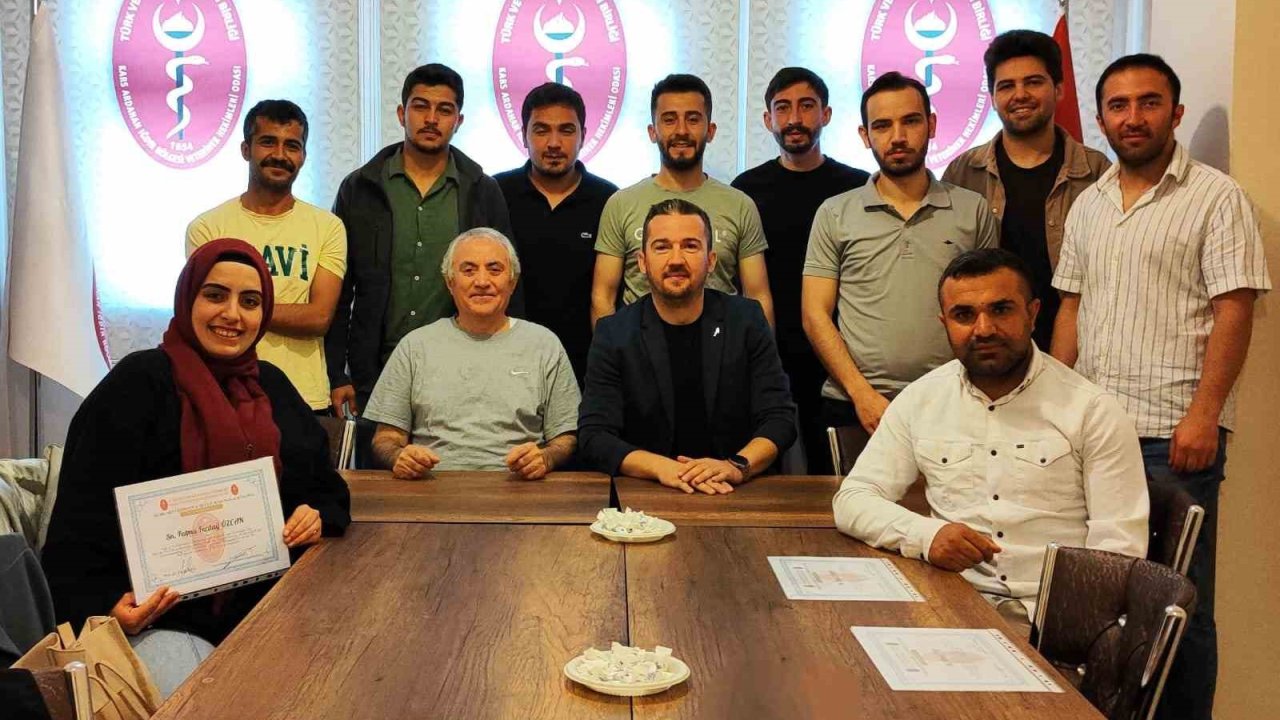 Kars’ta, "İneklerde Rektovaginal Yöntemle Suni Tohumlama" kursu tamamlandı