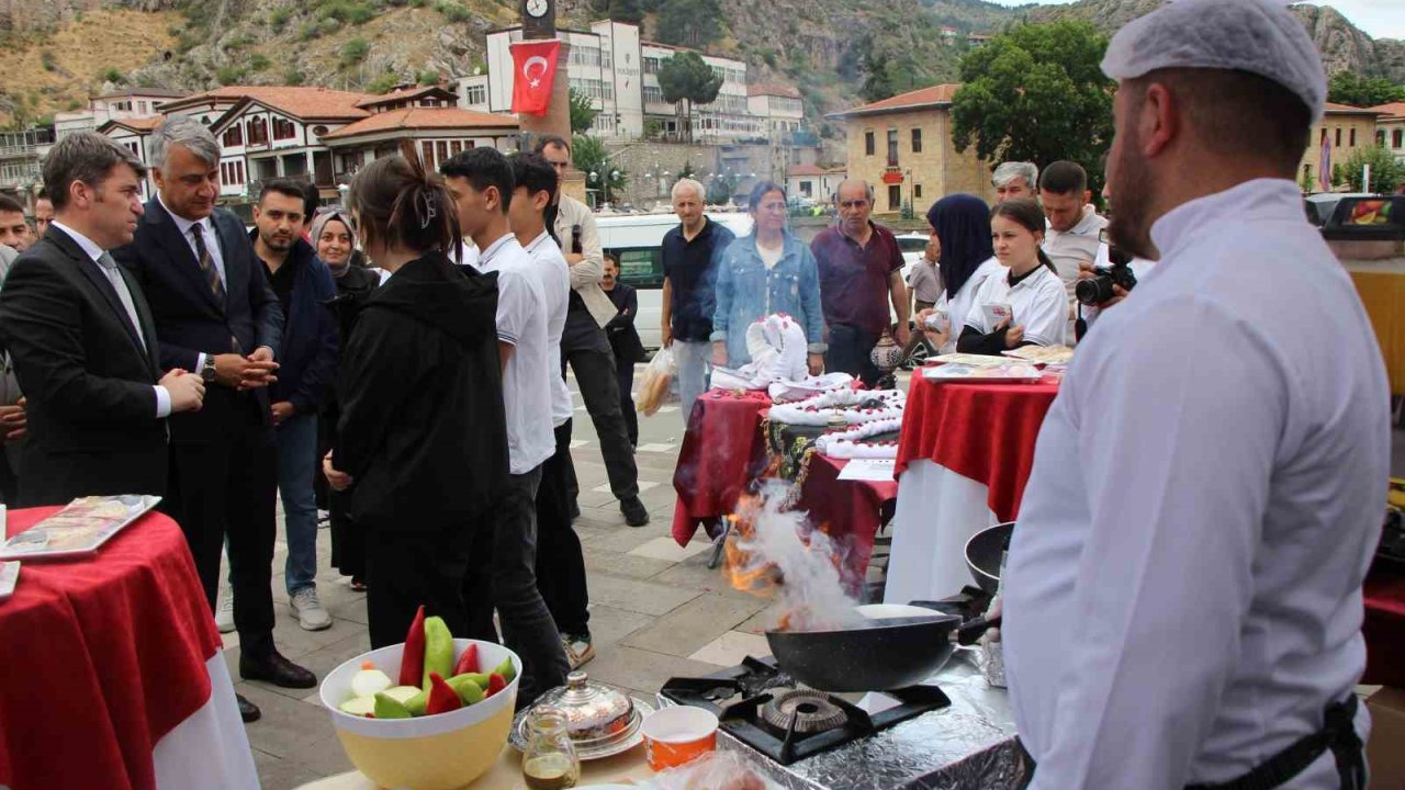 Amasya’da mesleki ve teknik eğitim tanıtım etkinliği düzenlendi