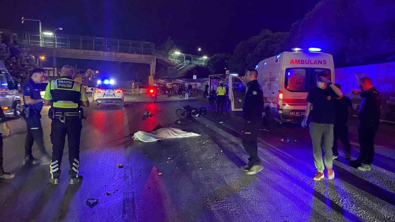 Kocaeli’de feci kaza: Tır, motosiklet sürücüsünü ezdi