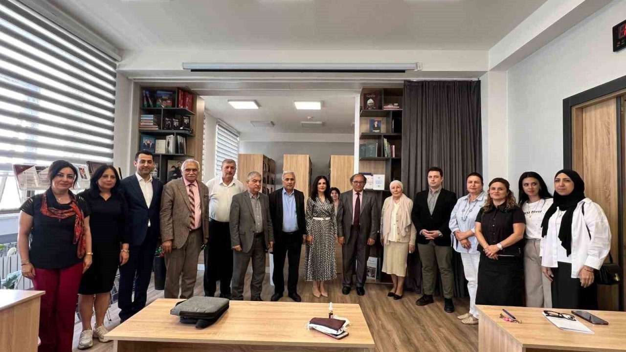 Prof. Dr. Nimet Yıldırım’a Azerbaycan’da büyük ilgi