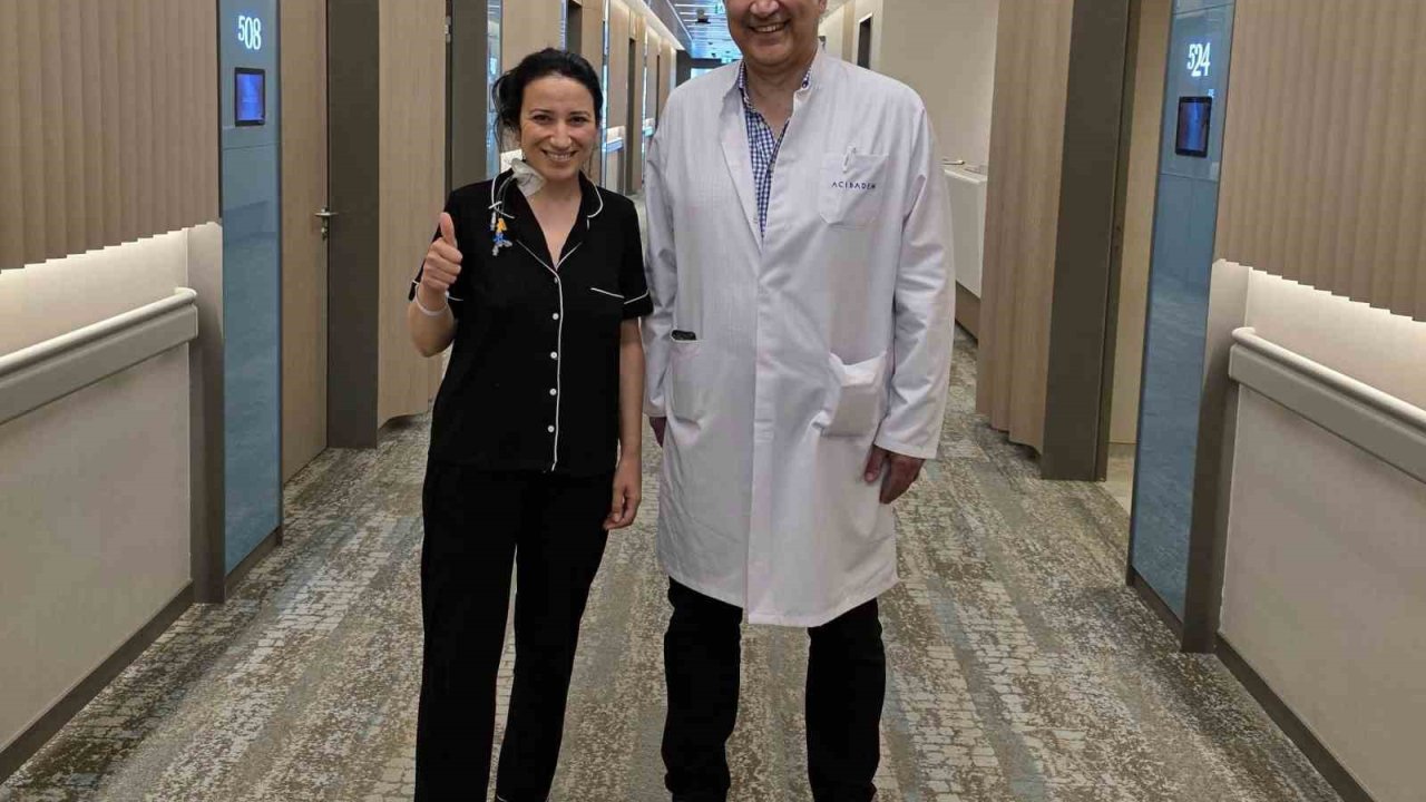 Ameliyatla kanser riskini atlatan genç anne, korkularından kurtuldu