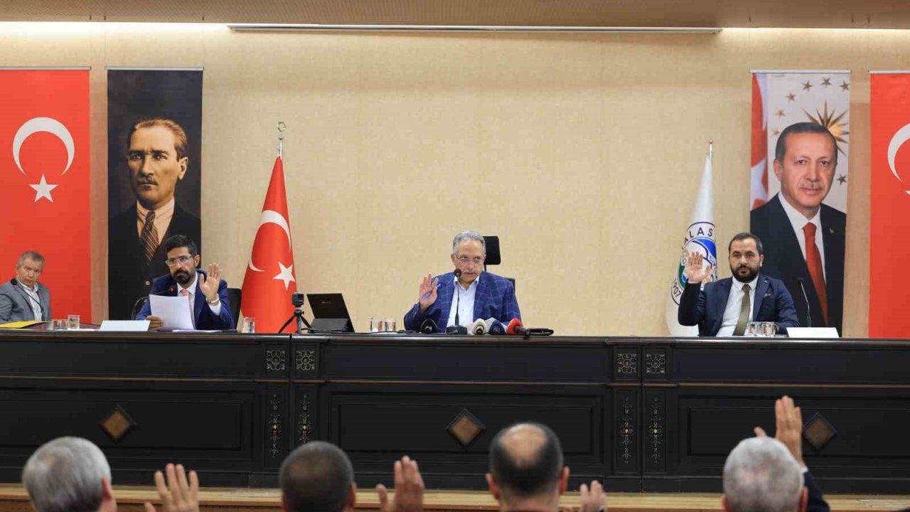 Talas Meclisi 10 maddeyi görüştü